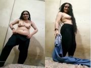 Horny Desi Girl Shows Nude Body and Dancing